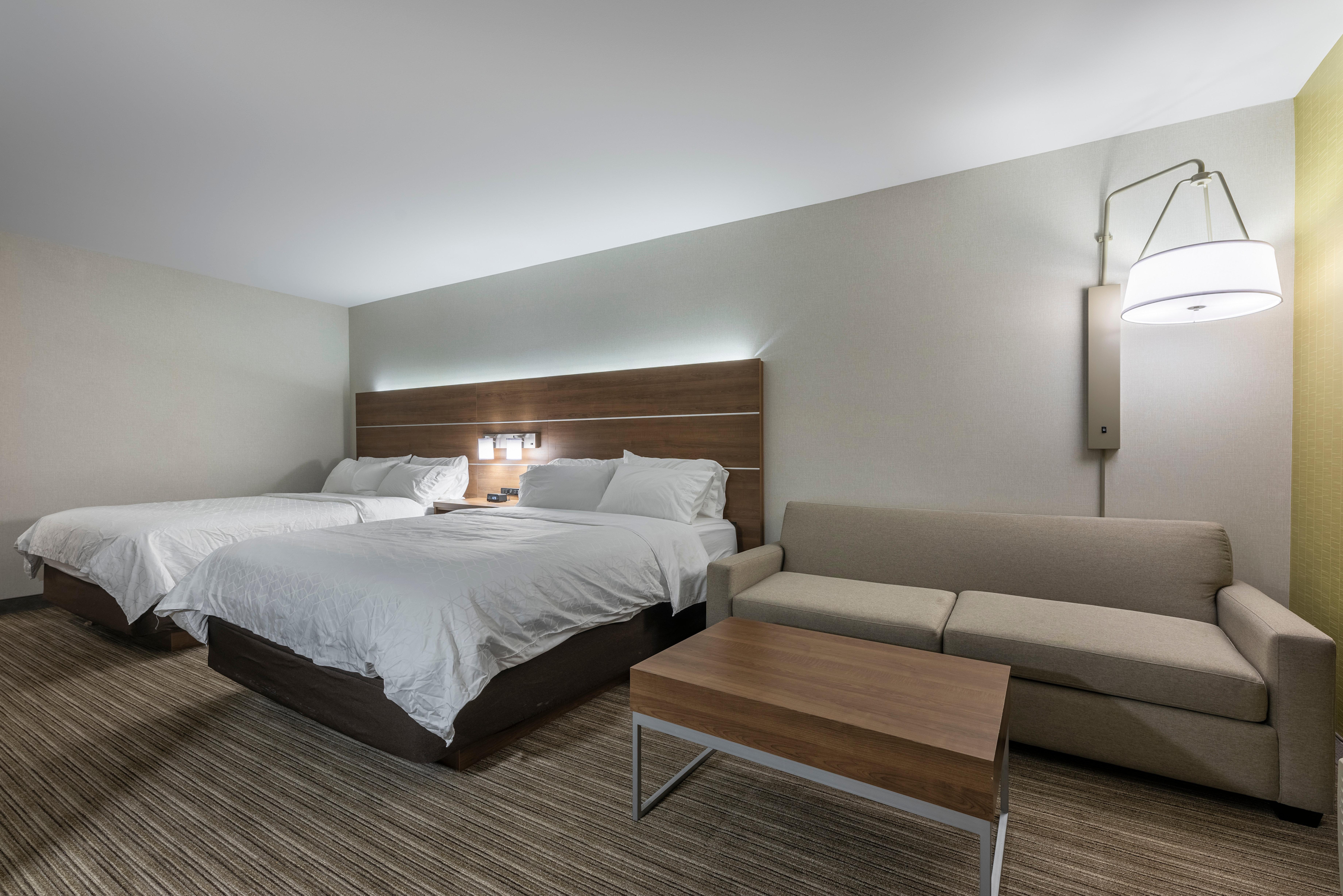 Holiday Inn Express & Suites Moncton By Ihg Buitenkant foto