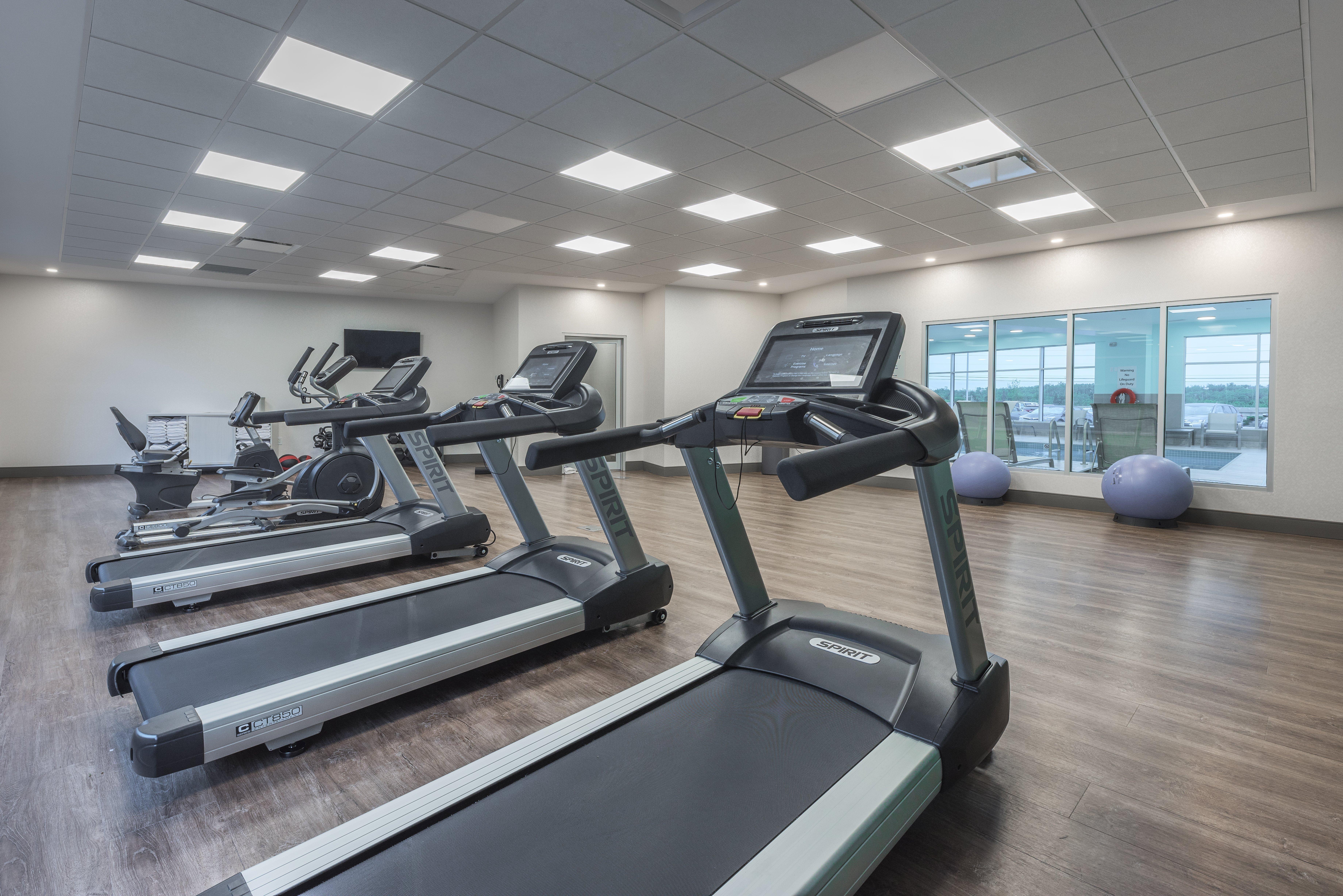 Holiday Inn Express & Suites Moncton By Ihg Buitenkant foto